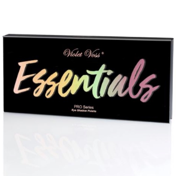 NWT Violet Voss Essentials Eye Shadow Palette - Picture 4 of 4